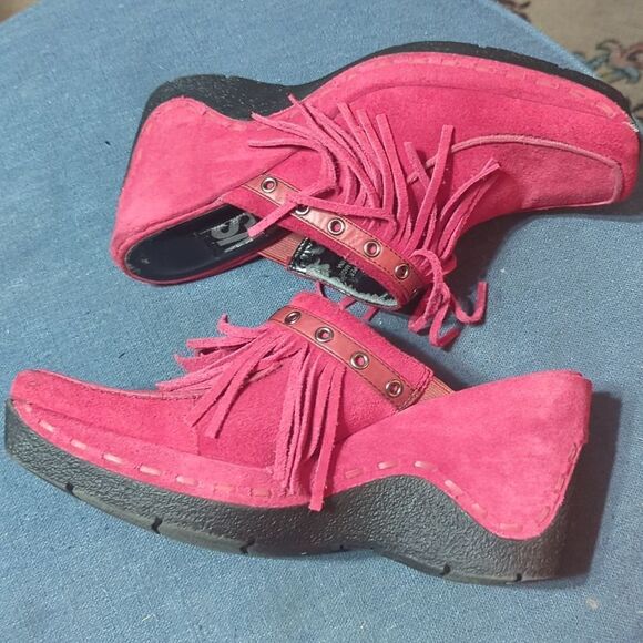 VICTORIA SECRET SENELA 9 red LEATHER Sexy 70s Vibe MULE FRINGE WEDGE SHOE - Picture 6 of 11